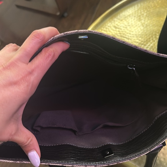 Gucci Monogram Tote Bag - Picture 6 of 9